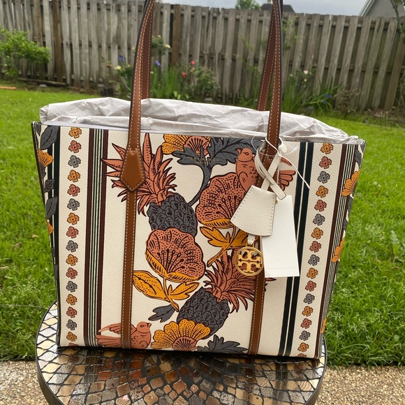 Brand new 🌻🌼🌾Tory Burch tote 🔥👌🏼 - Picture 5 of 11